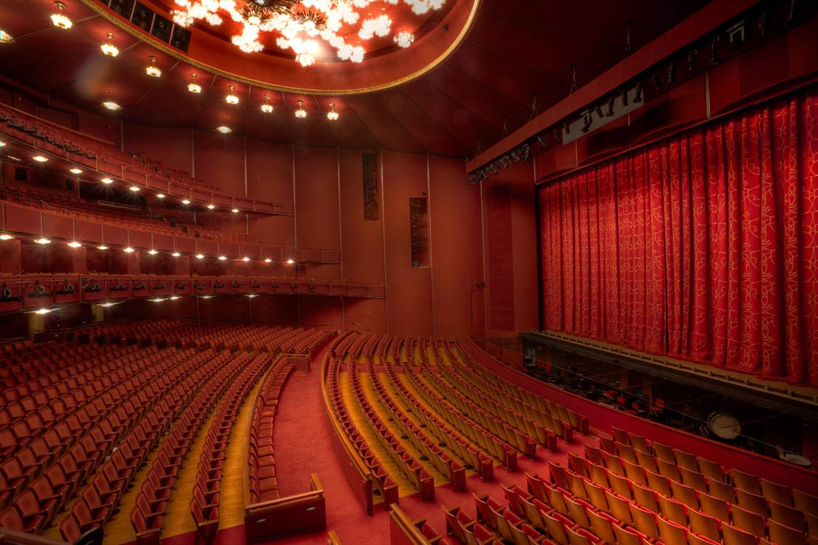 Geoffrey Pilkington Kennedy Center